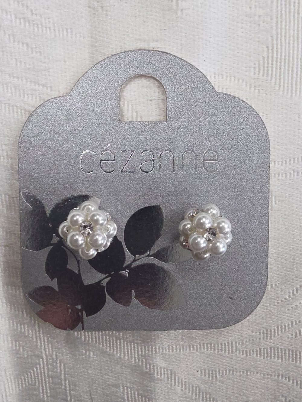 NWT Cézanne Classic Faux Pearl Earrings